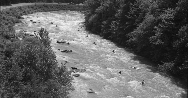whitewater rafters in Ocoee dam in 1913