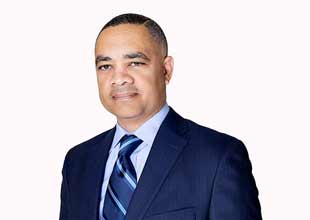 Mark Yates headshot