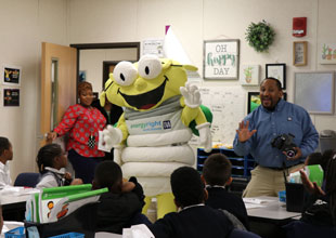 TVA Staffers Bring Cheer Along with Expert Advice to Students