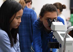 Kids at Stem classroom