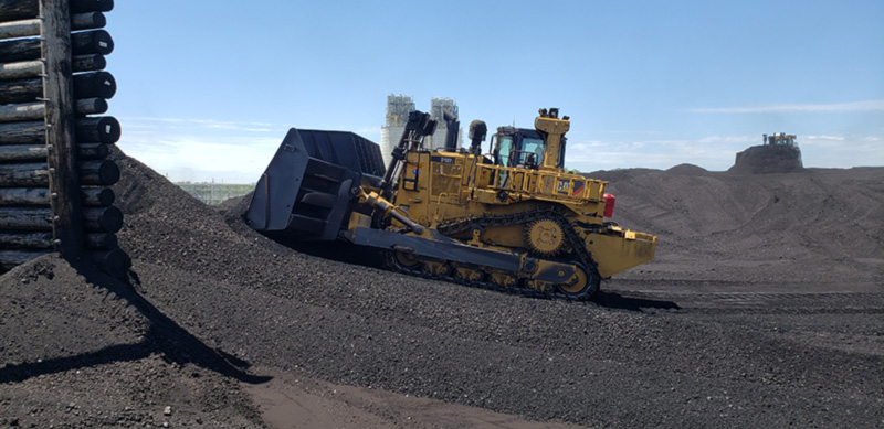Providing coal for fossil plant