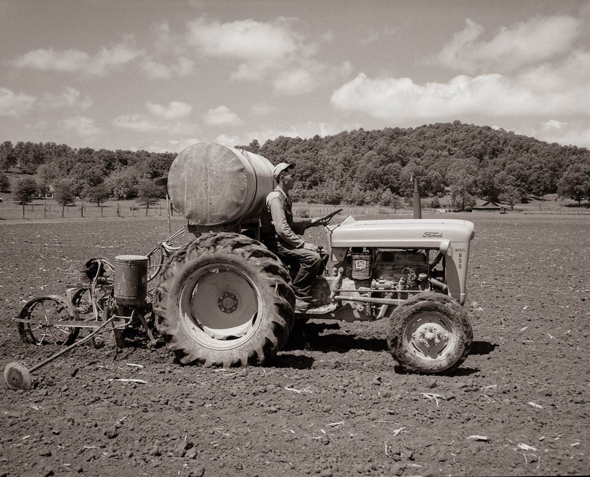 Fertilizer Applicator